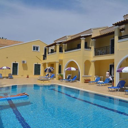 Clio Apartments Сідарі Екстер'єр фото